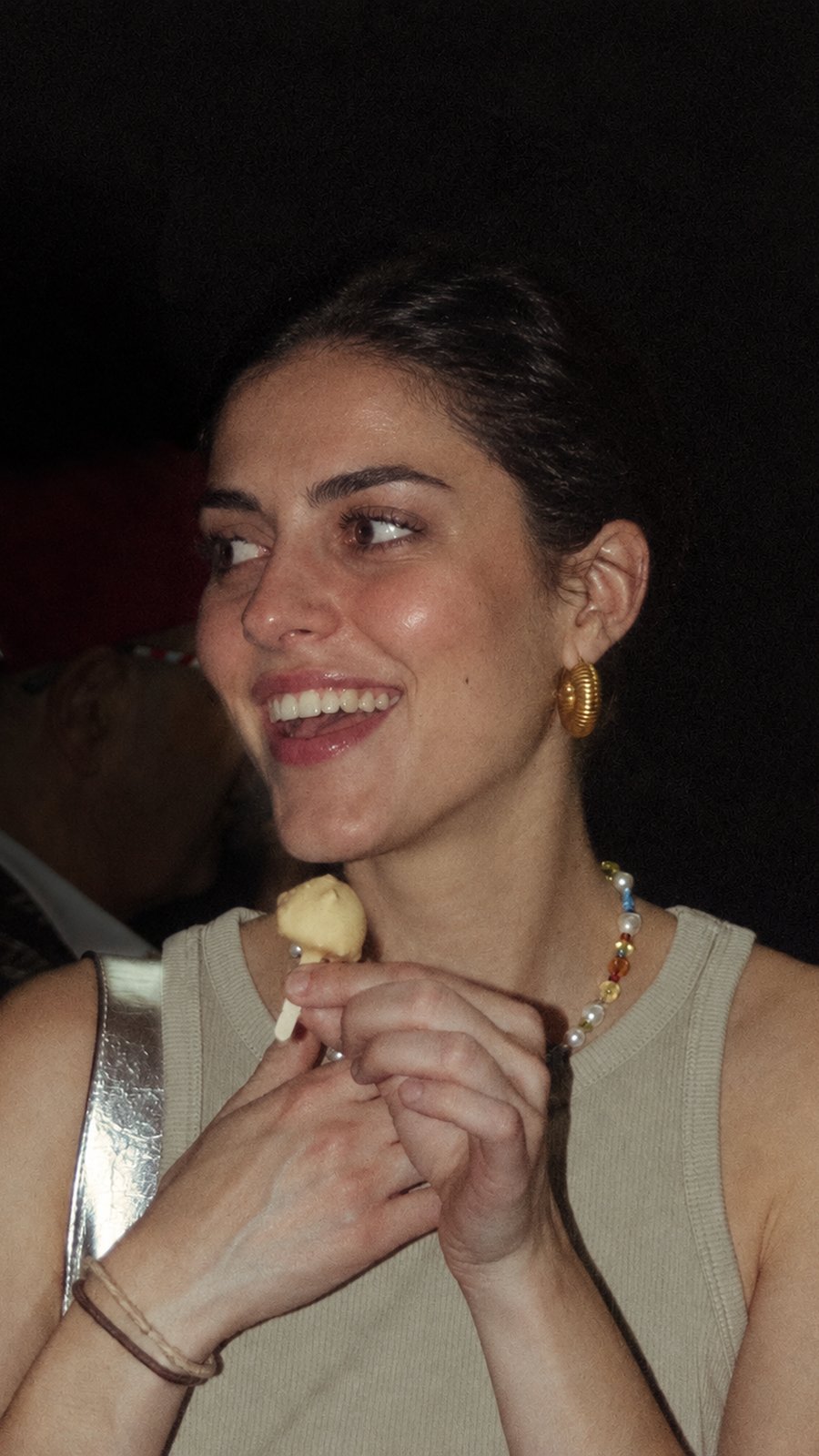 Guest tasting a Locobó at an event